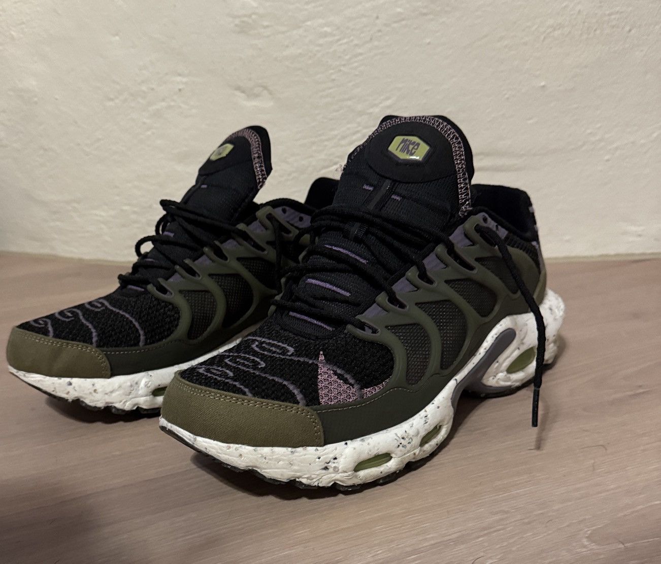 Nike Nike Mens shoes Size US 12 / EU 45 - 1 Thumbnail