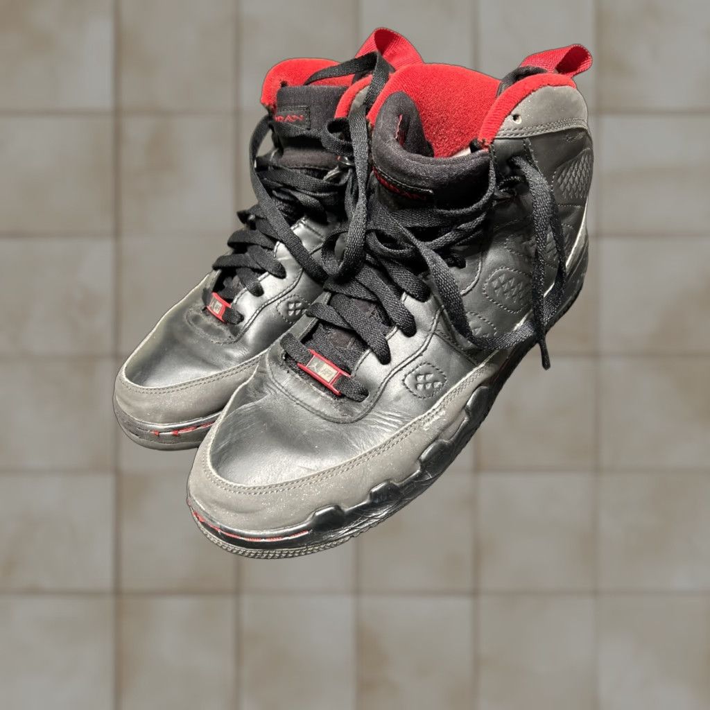 Nike VINTAGE Air Jordan 10 Fusion Charcoal Size 9 Mens Nike Retro Black Red AF1 352753-061 Sneaker Mens Size US 9 / EU 42 - 1 Thumbnail