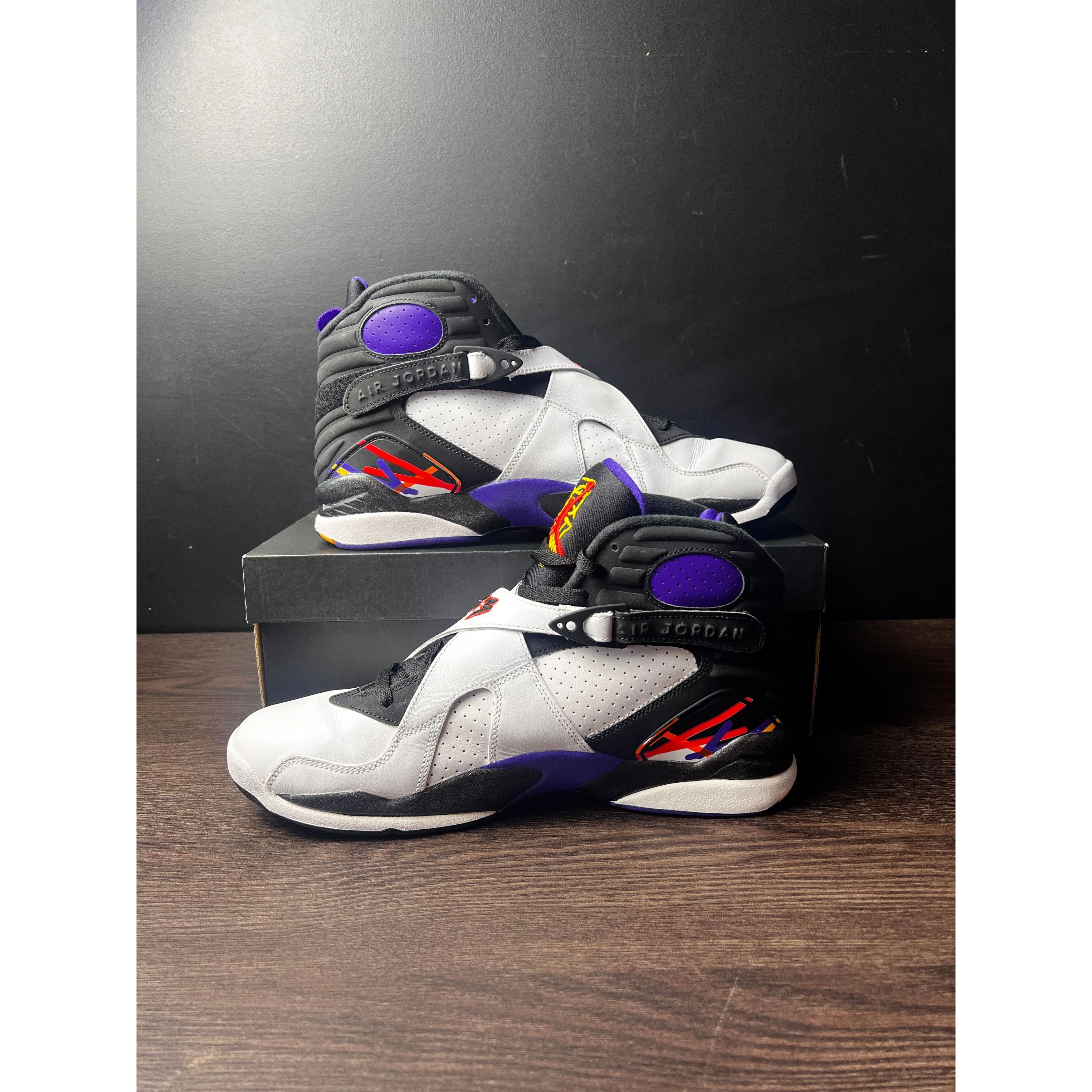 Jordan Brand Air Jordan 8 Retro "Three Peat" **PRE-OWNED** Size US 11.5 / EU 44-45 - 2 Thumbnail