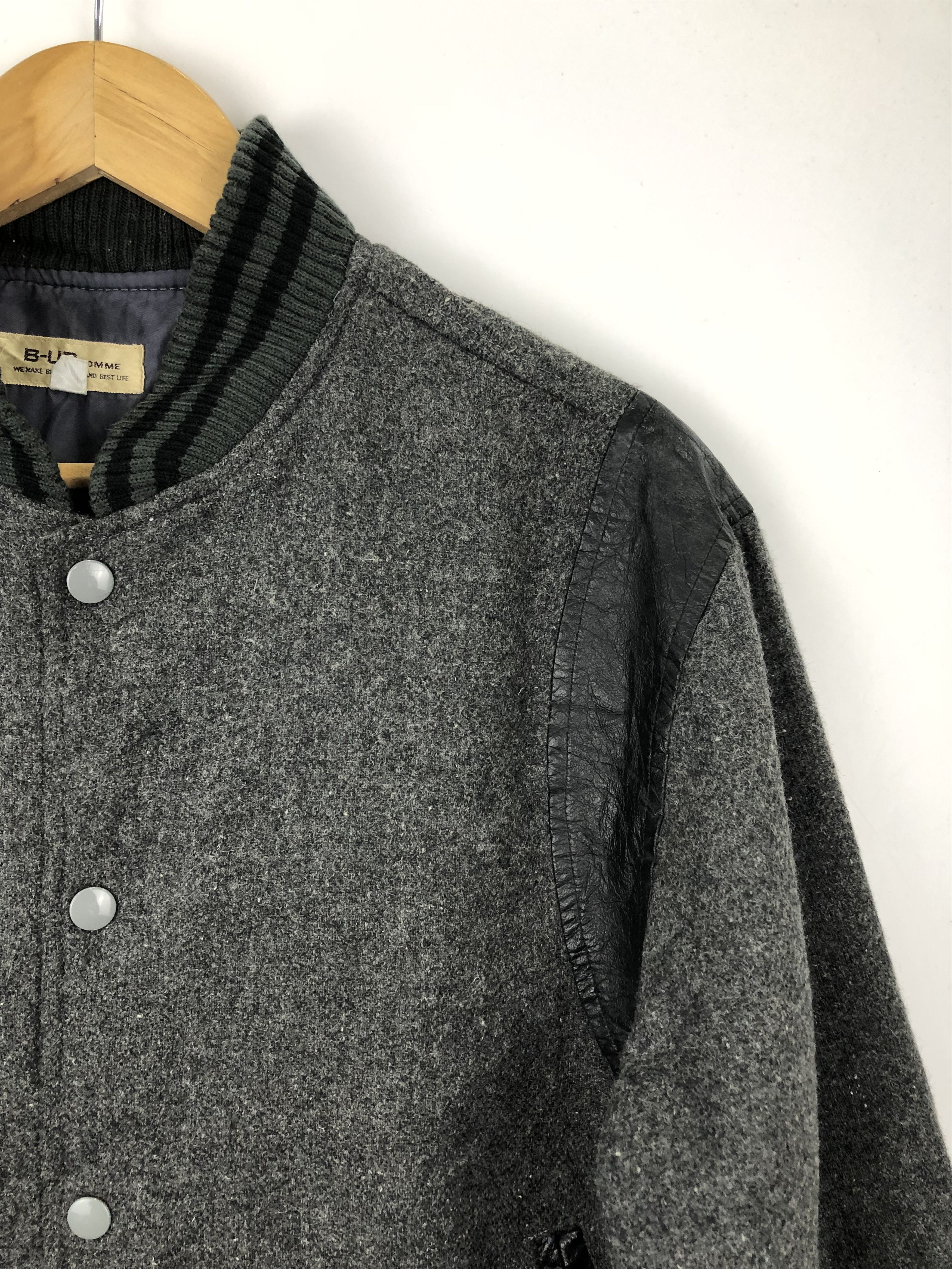 Japanese Brand Vintage 80s Japanese Brand Wool Varsity Jacket Gray V0407 Size US M / EU 48-50 / 2 - 6 Thumbnail