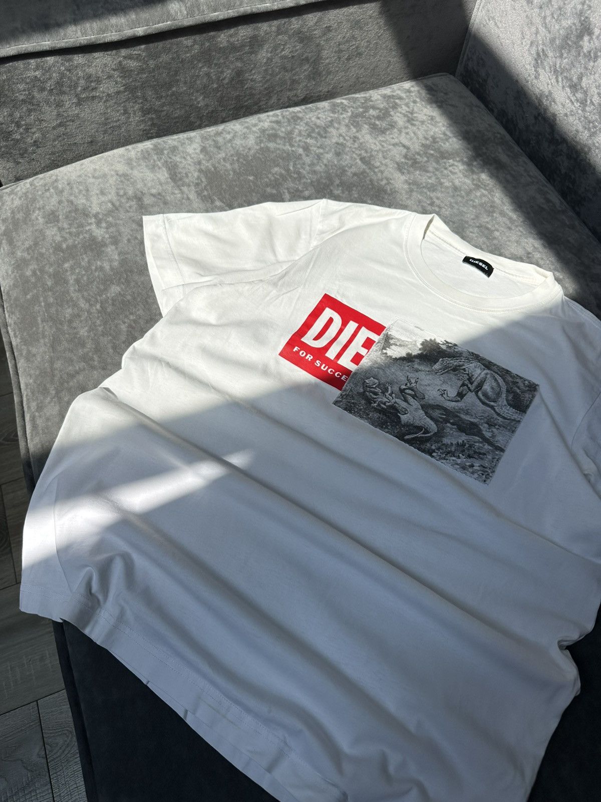 Diesel Y2K Vintage Diesel Tee Shirt Archive Hype Size US L / EU 52-54 / 3 - 3 Thumbnail