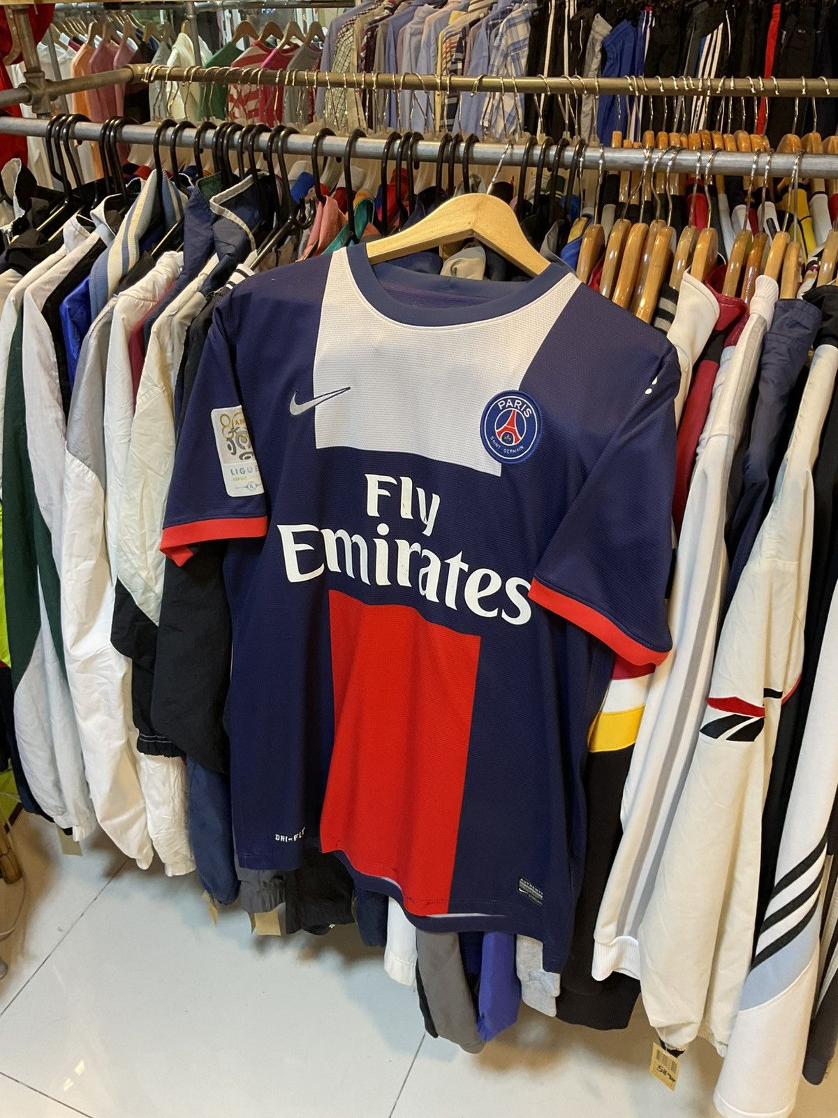 Nike 2013-2014 Paris Saint-Germain Home Kit BECKHAM 32 Size US M / EU 48-50 / 2 - 2 Thumbnail