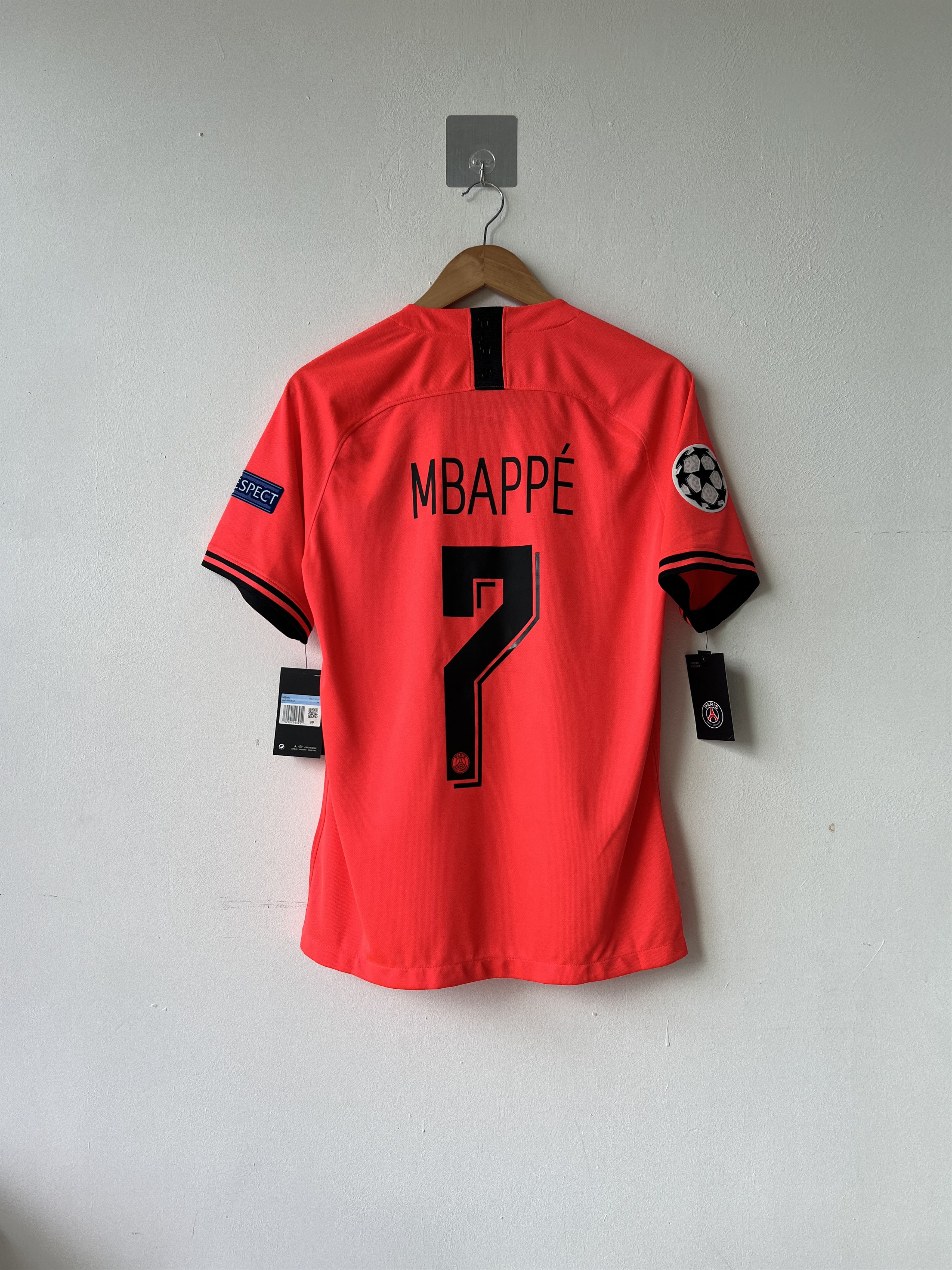 Nike (M) PSG 2019-20 Away Shirt Mbappe #7 (NEW) Kit Size US M / EU 48-50 / 2 - 1 Thumbnail