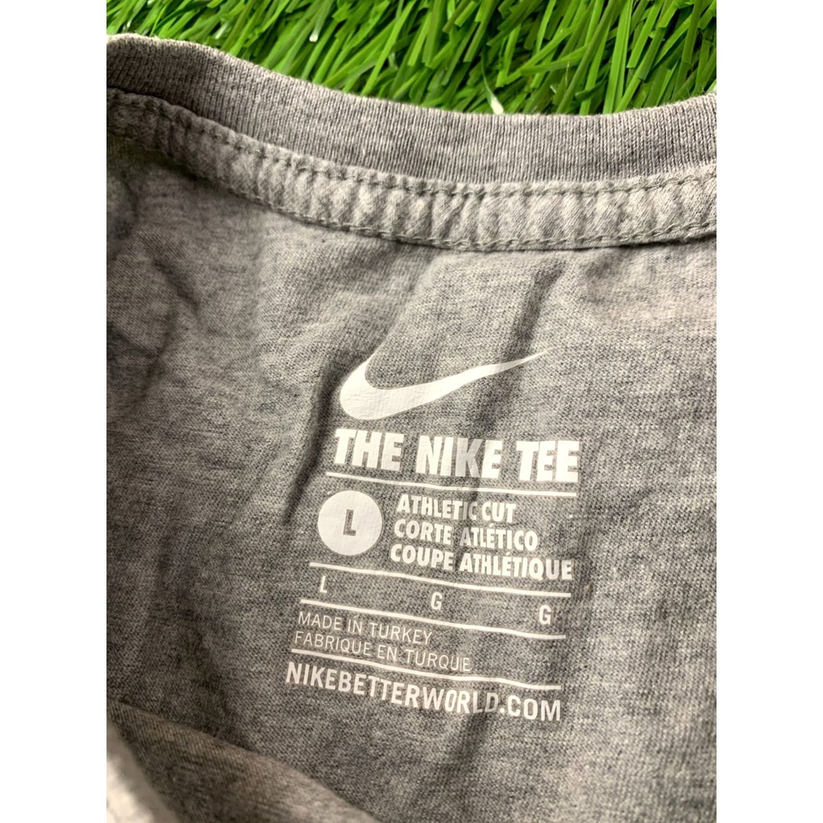 Nike Nike T-Shirt Shirt Men L Gray 2014 Jersey Short Sleeve Casual Large Regular Size T-Shirt Size US L / EU 52-54 / 3 - 5 Thumbnail