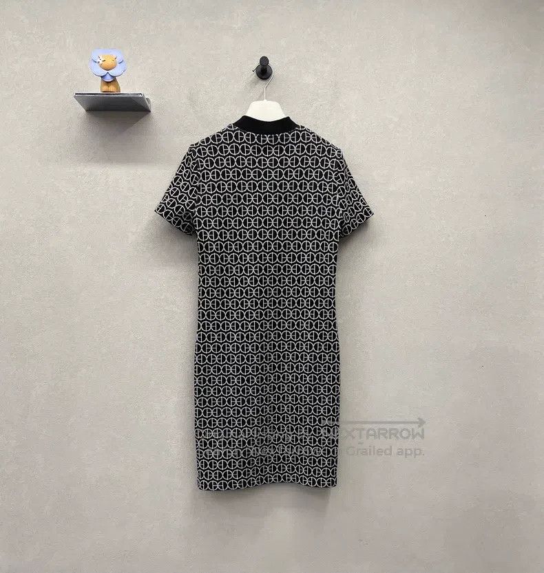 Hermes Hermes Black full-print logo short sleeve dress, classic z Size XXS / US 00 / IT 34 - 3 Thumbnail