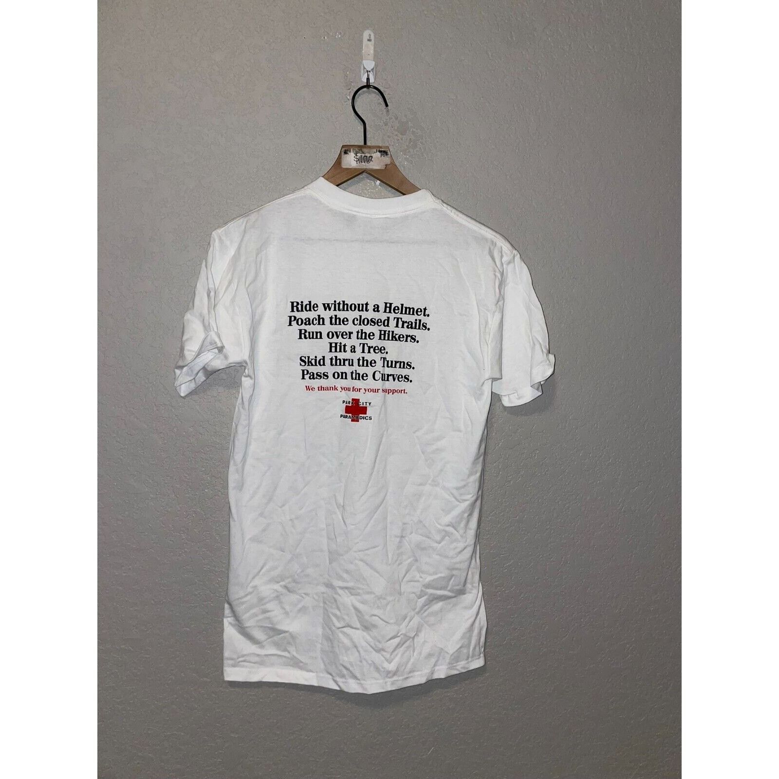Jerzees 90s Park City Paramedics Humor Funny White Medic Shirt VTG S Size US S / EU 44-46 / 1 - 4 Thumbnail