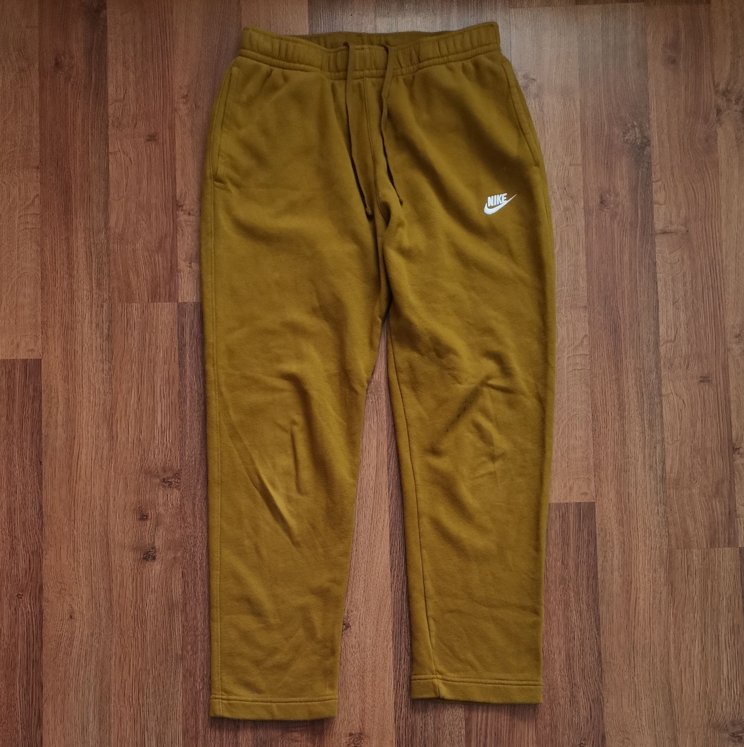 Nike Nike Sweatpants Size US 30 / EU 46 - 1 Thumbnail