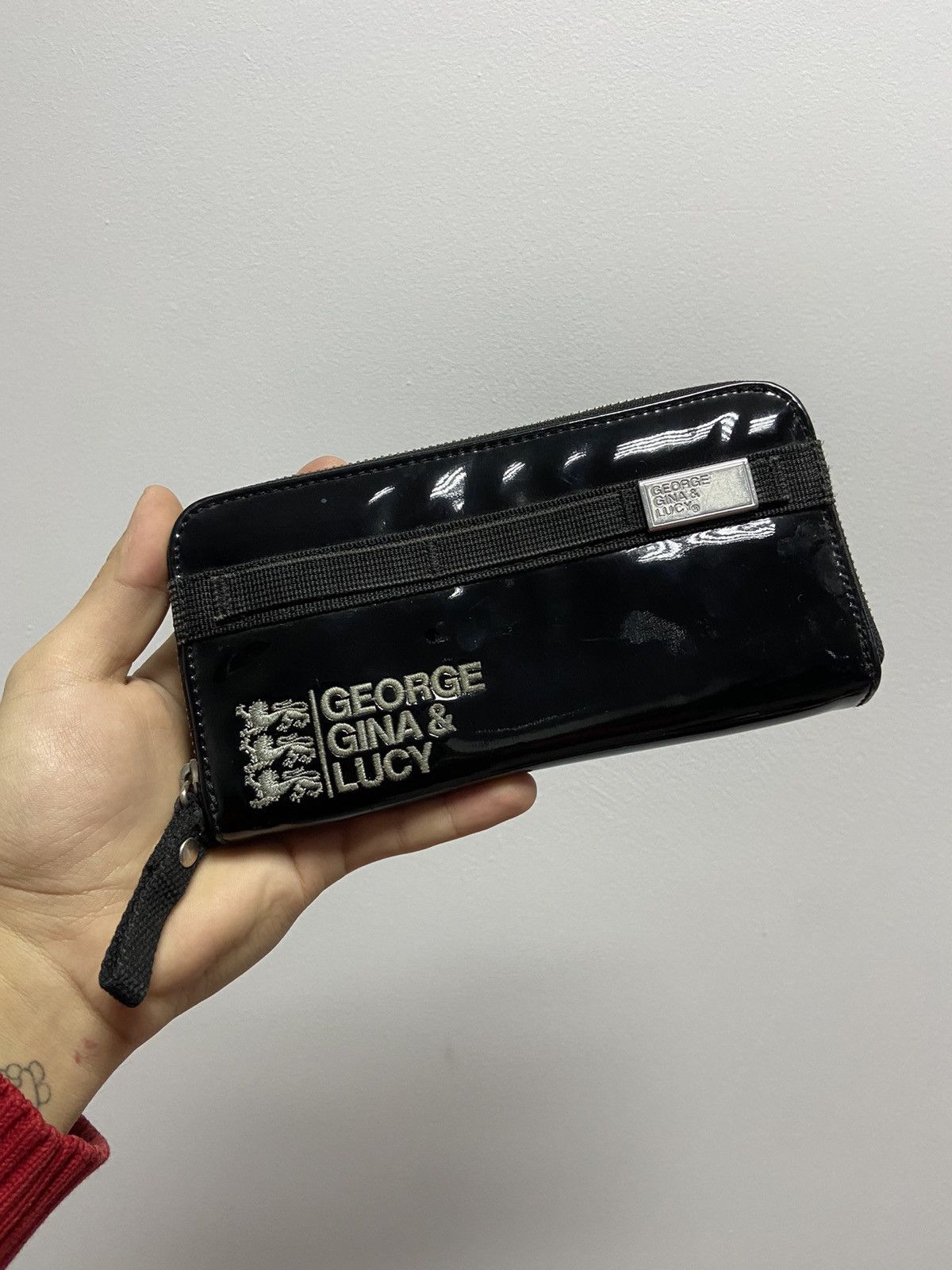 Japanese Brand × Vintage George Gina Lucy wallet Lacquering small logo vintage zip Size ONE SIZE - 1 Thumbnail