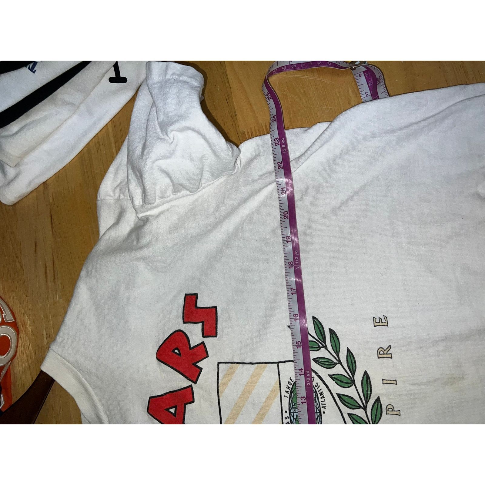 Vintage Womens Vintage Caesars Shirt Las Vegas Crop Top Stained L Size L / US 10 / IT 46 - 10 Thumbnail