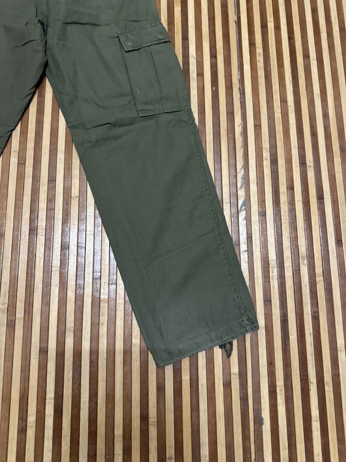 Vintage Vintage The World Cargo Back Number Cargo Pants Streetwear Size US 30 / EU 46 - 8 Thumbnail