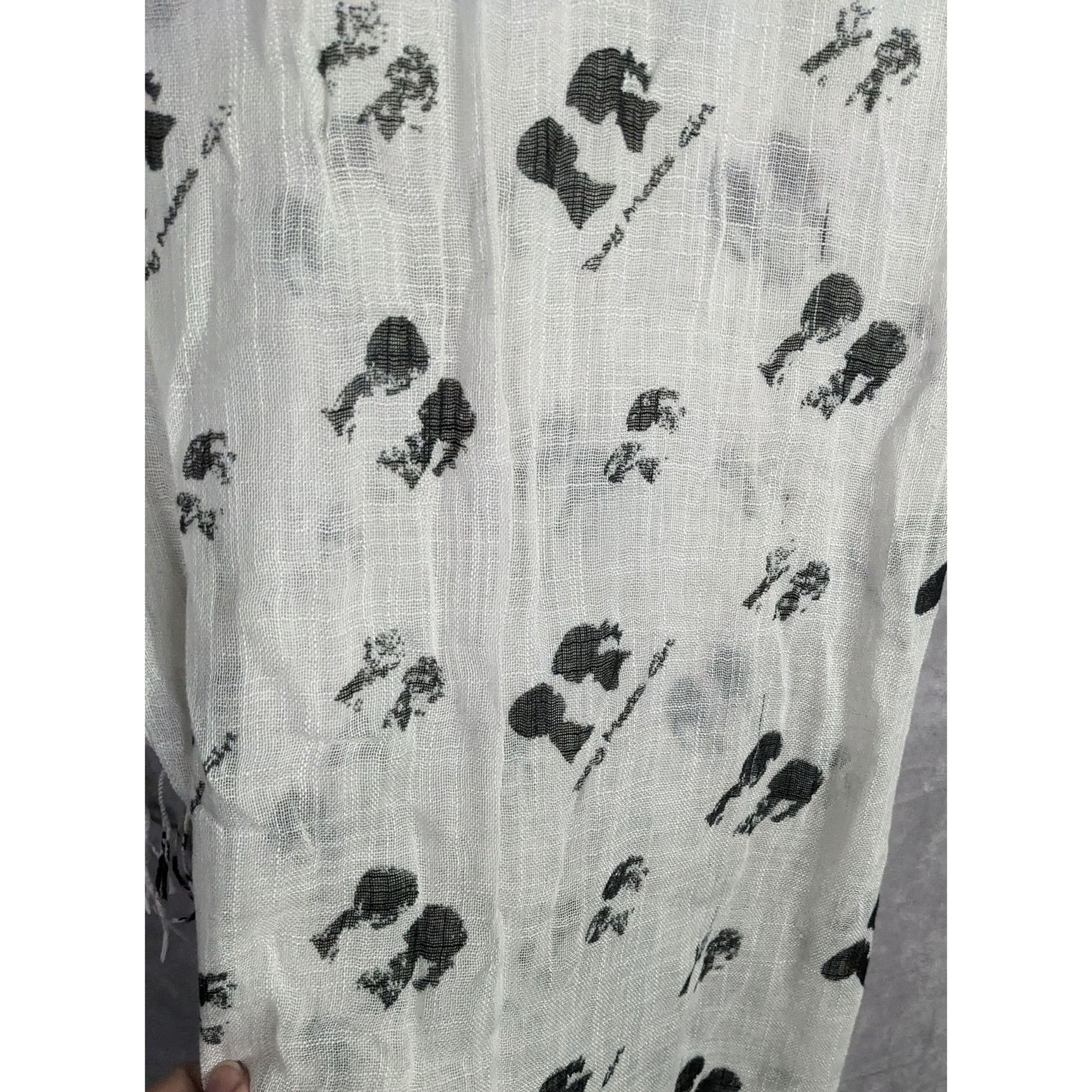 Other Boy Meets Girl Lightweight White Scarf With Black Silhouette Size ONE SIZE - 6 Thumbnail
