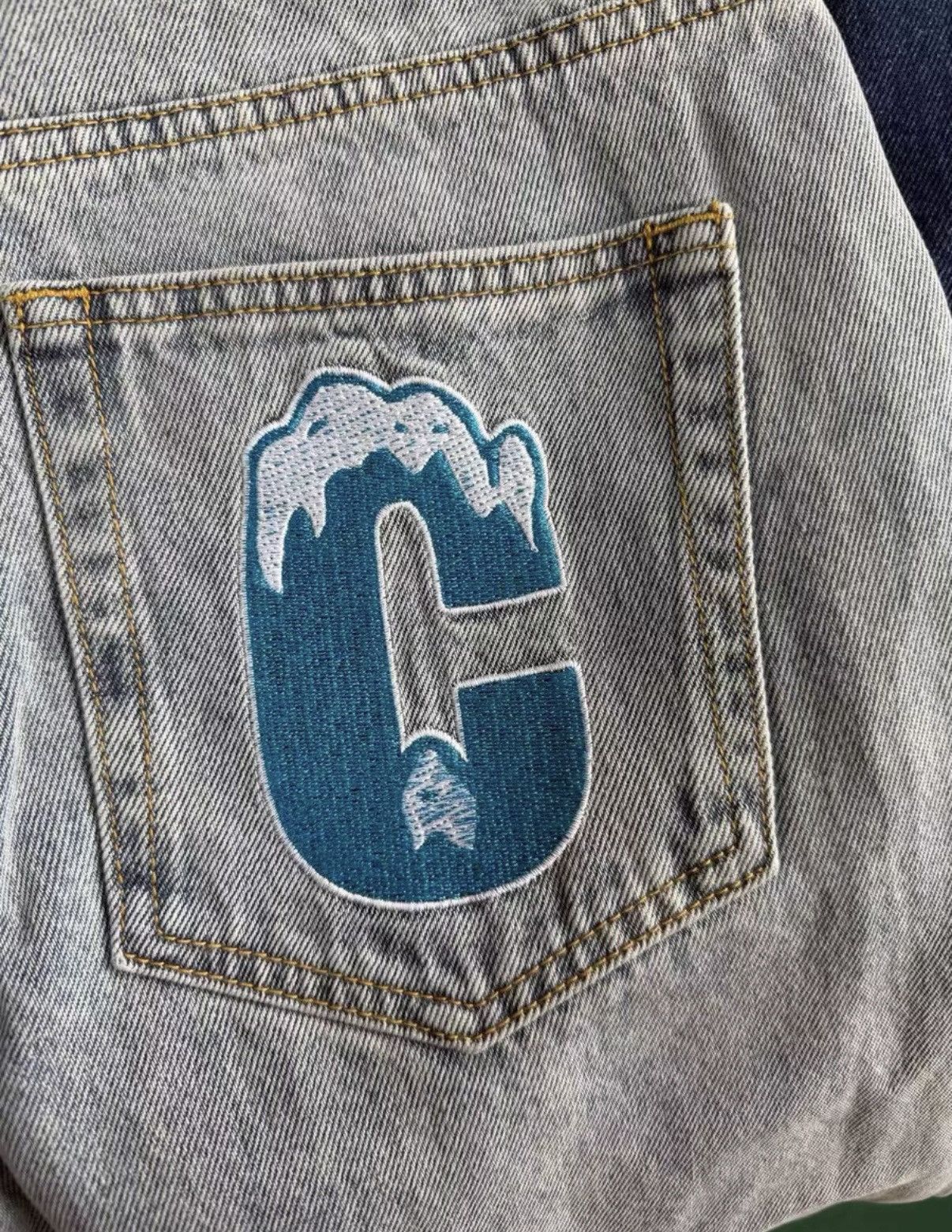Billionaire Boys Club BBC ICECREAM Flying Dog Jeans, Crystal Flying Dog Series Size US 38 / EU 54 - 6 Thumbnail