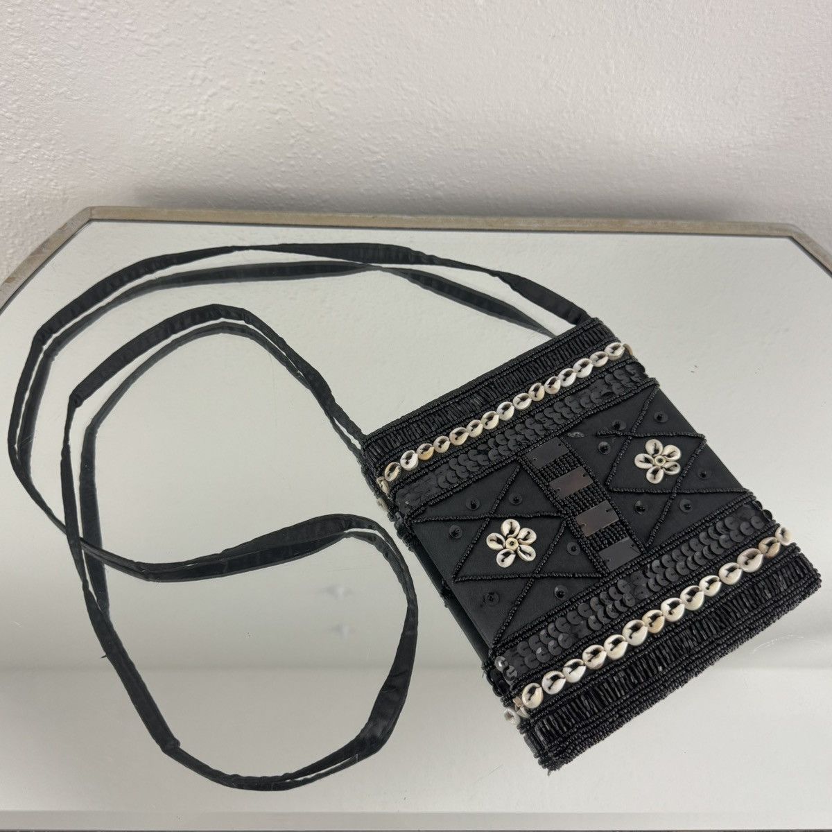 Vintage 90's Black Beaded Seashell Art Deco Crossbody Purse, Women's