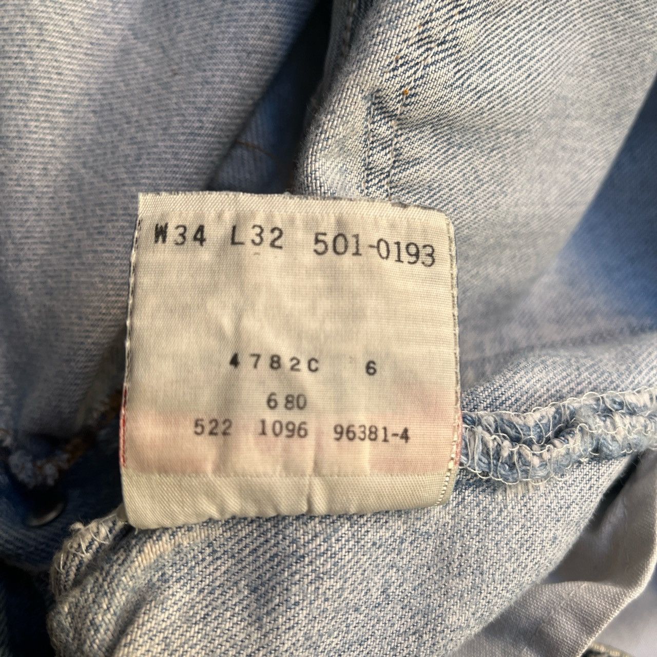 Levi's 1990’s Vintage Levi’s 501 Jeans Distressed Denim Button Fly Size US 33 - 8 Thumbnail