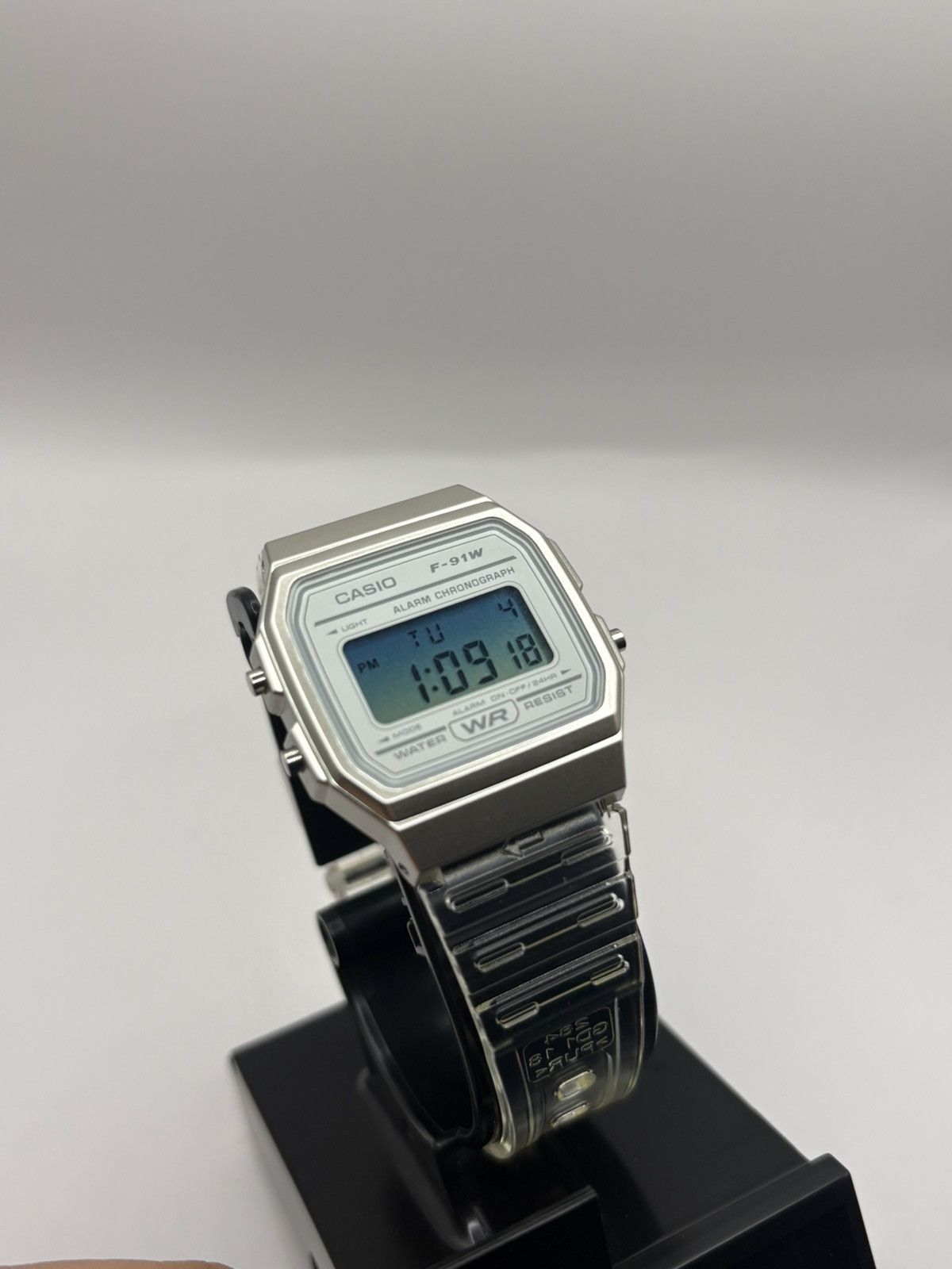 Casio Clear Custom Casio F91w Fading Blue Face Size ONE SIZE - 3 Thumbnail