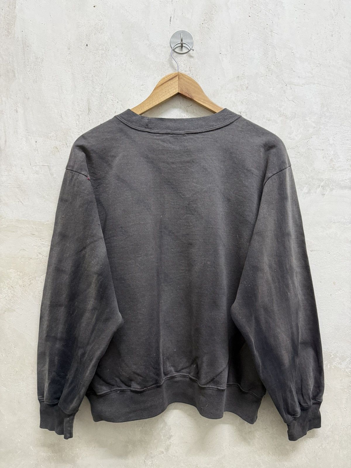 Nike Distressed Vintage 90s Sun Faded Nike Thrash Crewneck Size US M / EU 48-50 / 2 - 4 Thumbnail