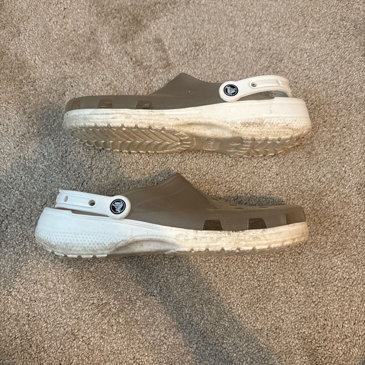 Crocs Tan and cream Crocs clogs Size US 12 / EU 45 - 3 Thumbnail