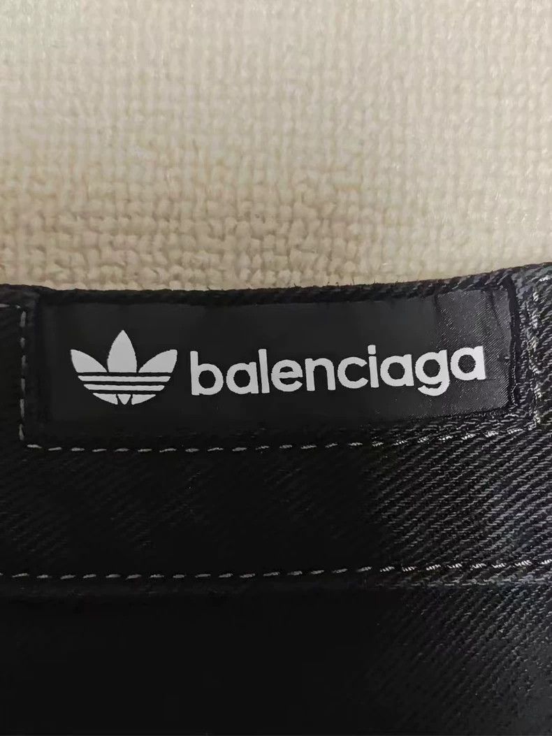 Balenciaga Balenciaga size xs Sabotage shorts 2503-Nextarrow Size US 28 / EU 44 - 3 Thumbnail