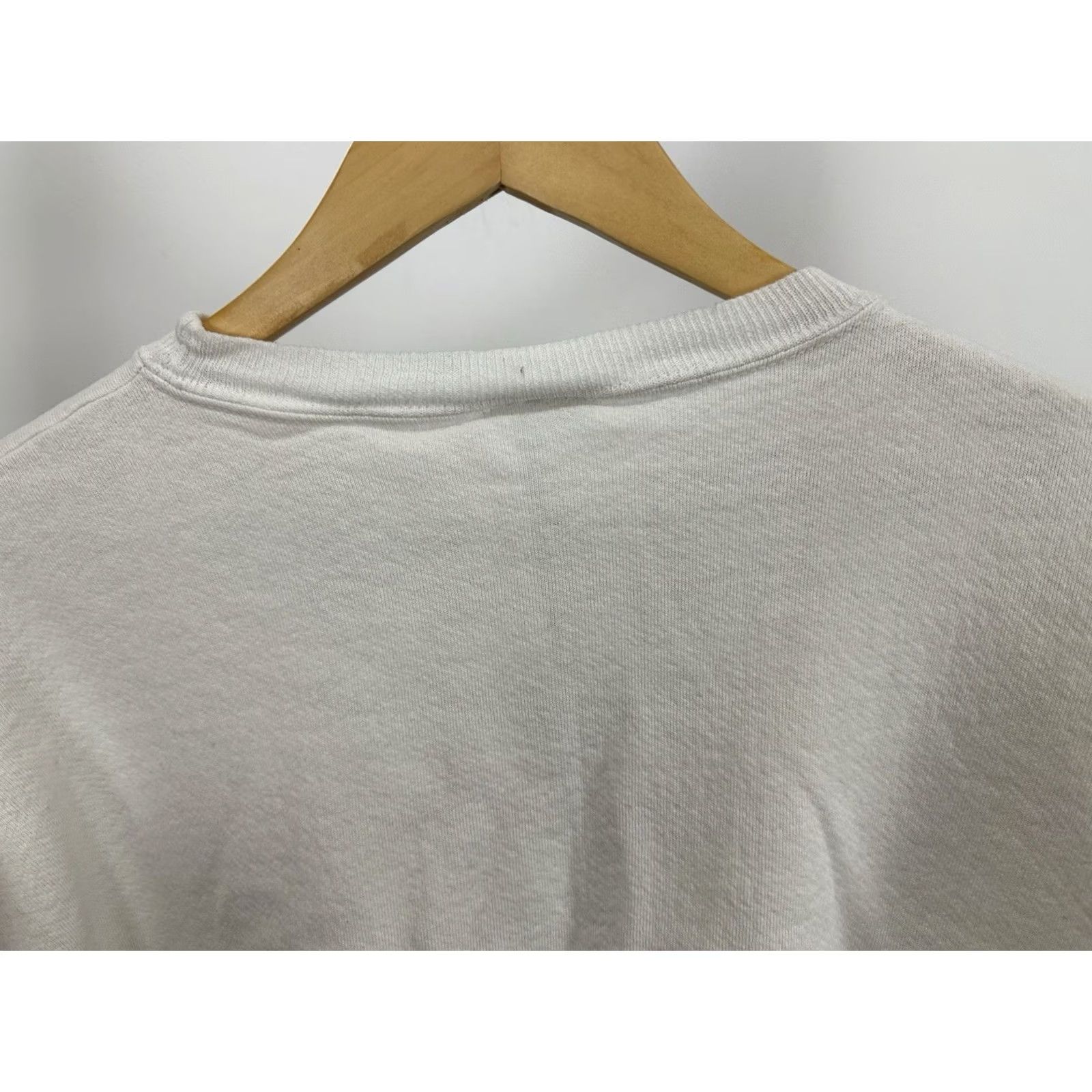 Vintage VTG Worn Cotton Boxy Crewneck Sweatshirt L White Men Sweatshirt Size L Pullover Distressing Yellowing Wear Size US L / EU 52-54 / 3 - 6 Thumbnail