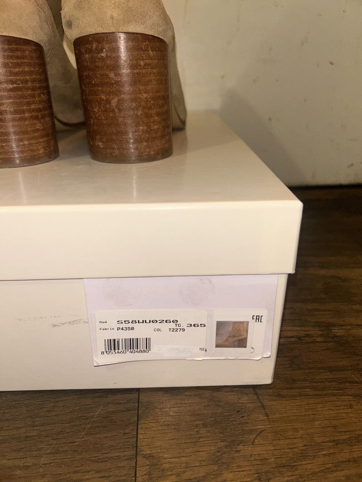 Maison Margiela Margiela suede tabi boot Size US 5.5 / IT 35.5 - 8 Thumbnail