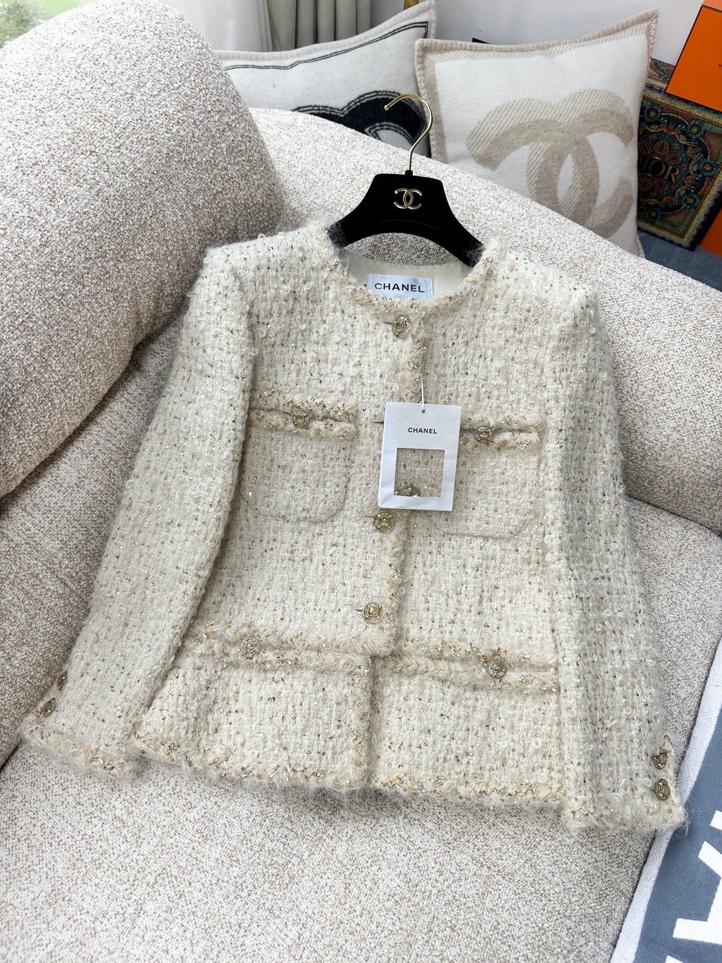 Chanel Chanel 19A Egypt Tweed Long Sleeve Jacket - dmc Size US XS / EU 42 / 0 - 1 Thumbnail
