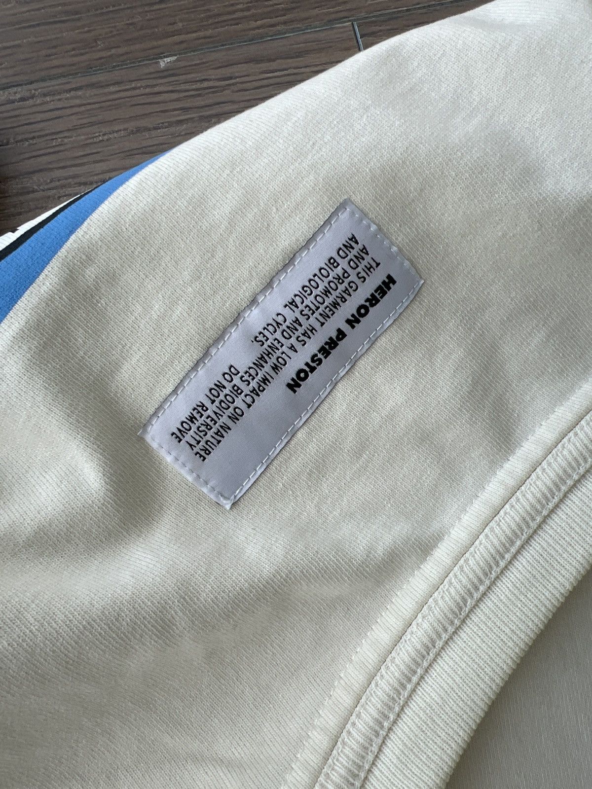 Heron Preston Heron Preston Gum Tee FW21 Size US XXL / EU 58 / 5 - 3 Thumbnail