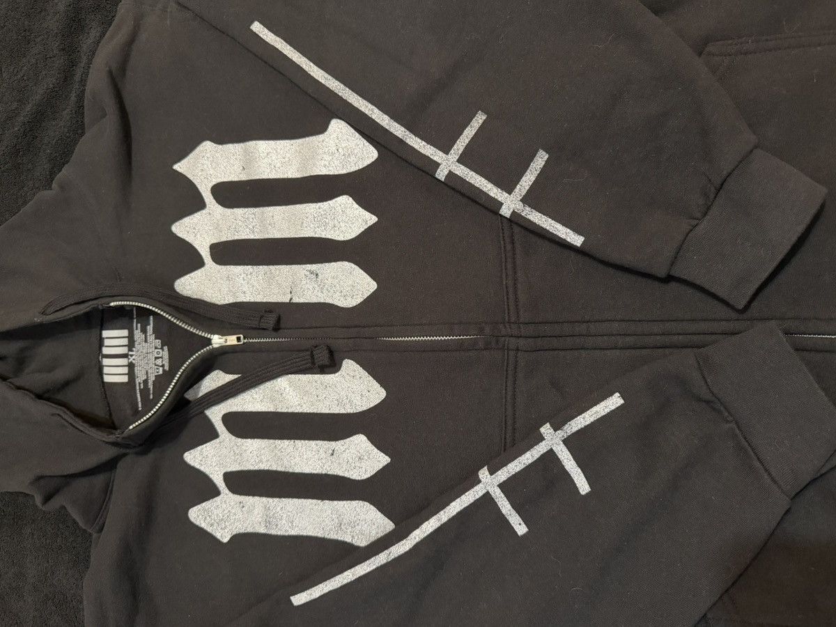 Gildan Marilyn Manson zipped hoodie official merch '24 Tour XL Size US XL / EU 56 / 4 - 2 Thumbnail