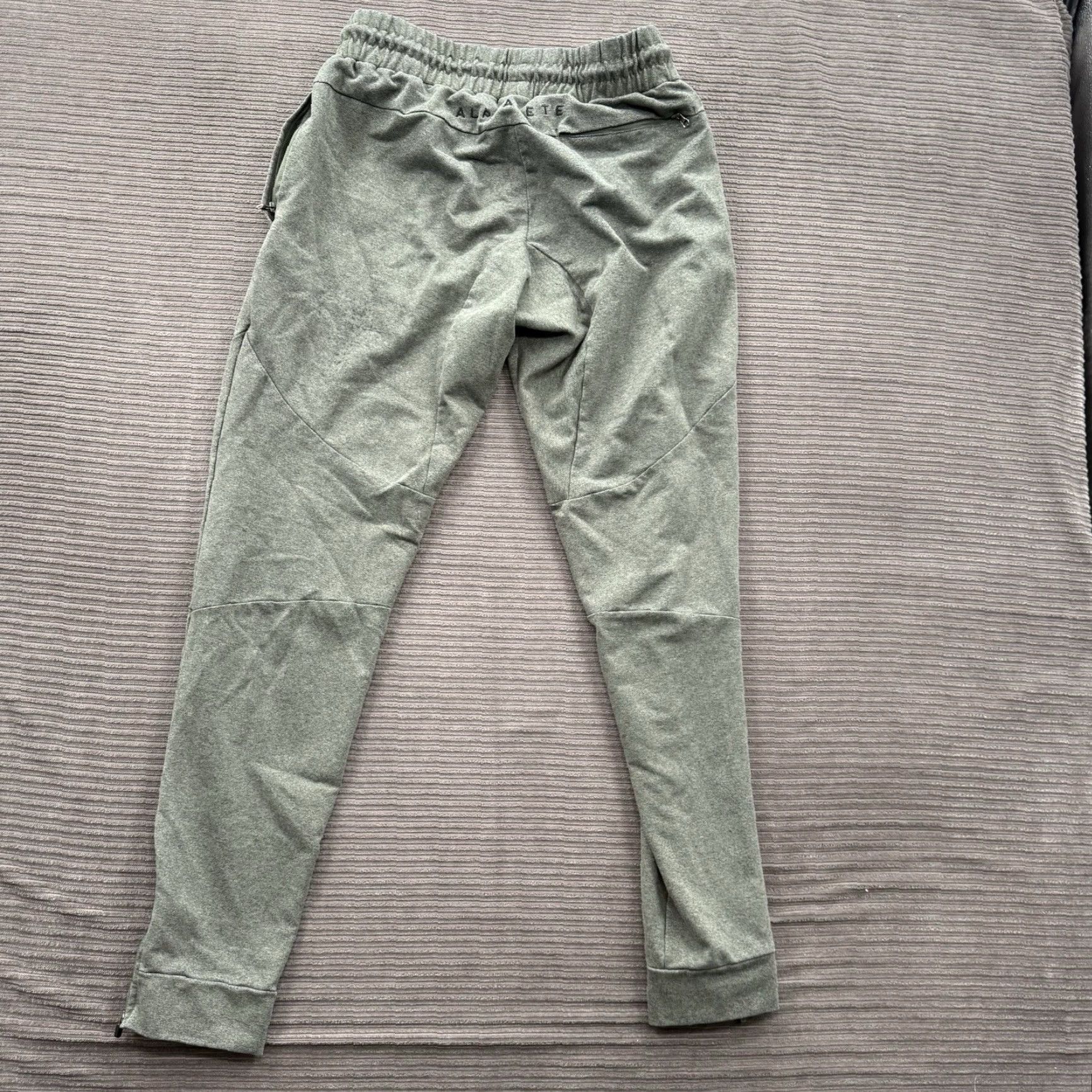 Vintage Alphalete Joggers Men Small Green Cotton Polyester Zip Pocket Athletic Everyday Sports Activewear Tapered Inseam 30 Size US 29 - 2 Thumbnail