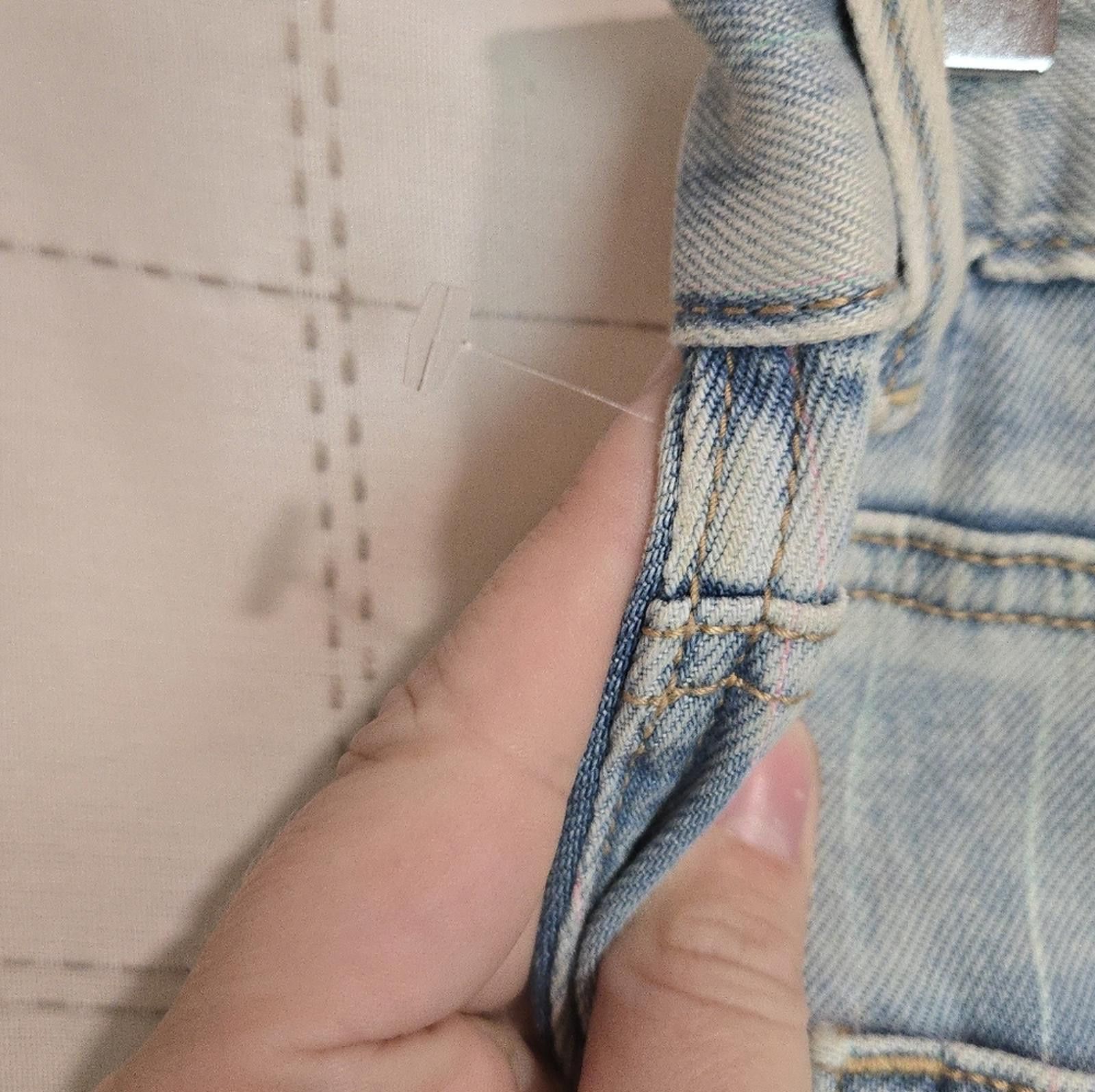 American Eagle Outfitters American Eagle Mom Jean Size 26" / US 2 / IT 38 - 2 Thumbnail