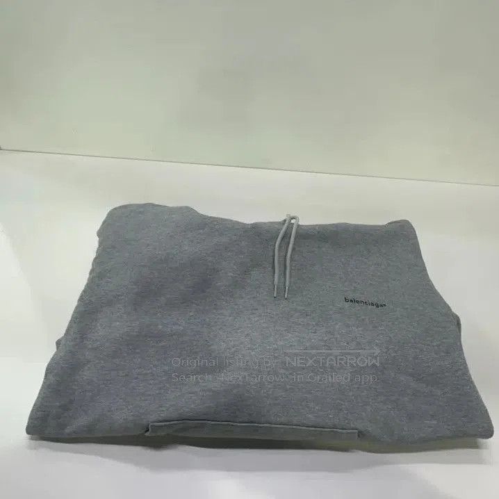 Balenciaga Balenciaga Small Logo Gray Hoodie. Size US S / EU 44-46 / 1 - 6 Thumbnail