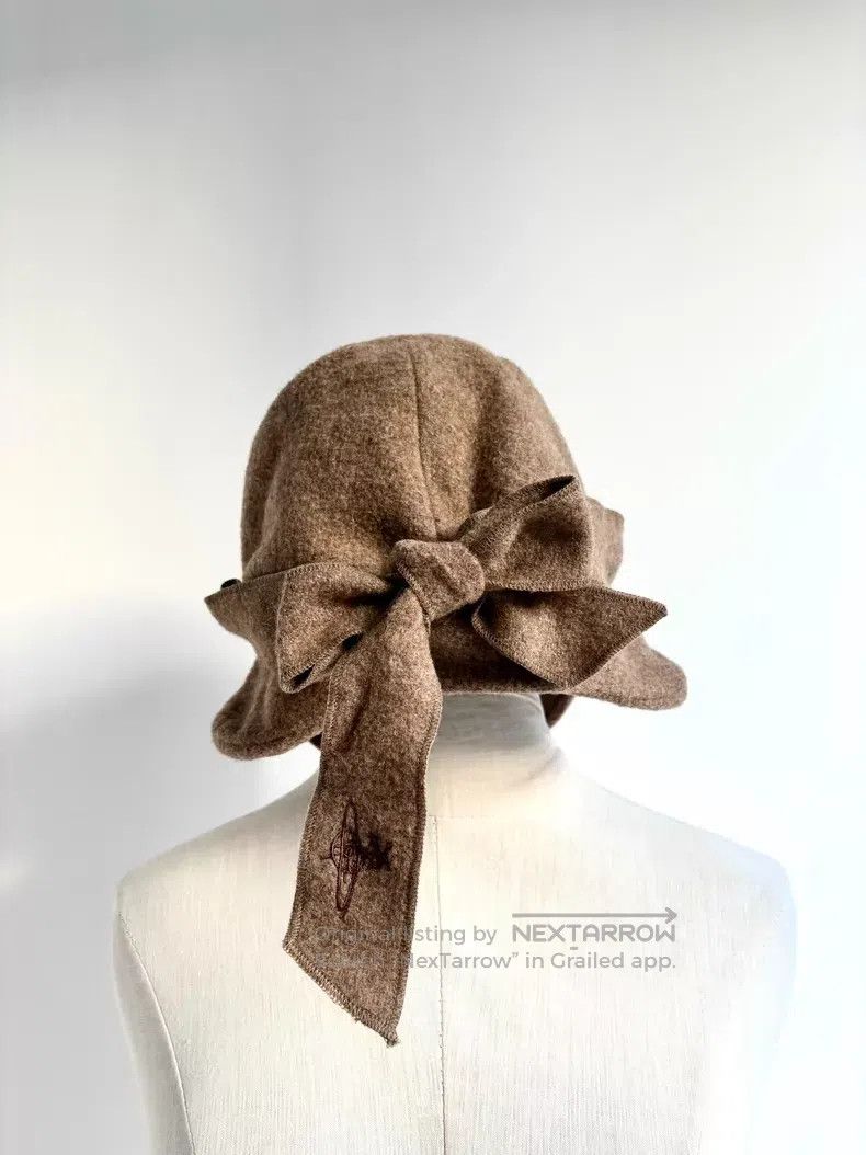 Vivienne Westwood Vivienne Westwood Second-hand beige tweed wool beret with Size ONE SIZE - 1 Thumbnail