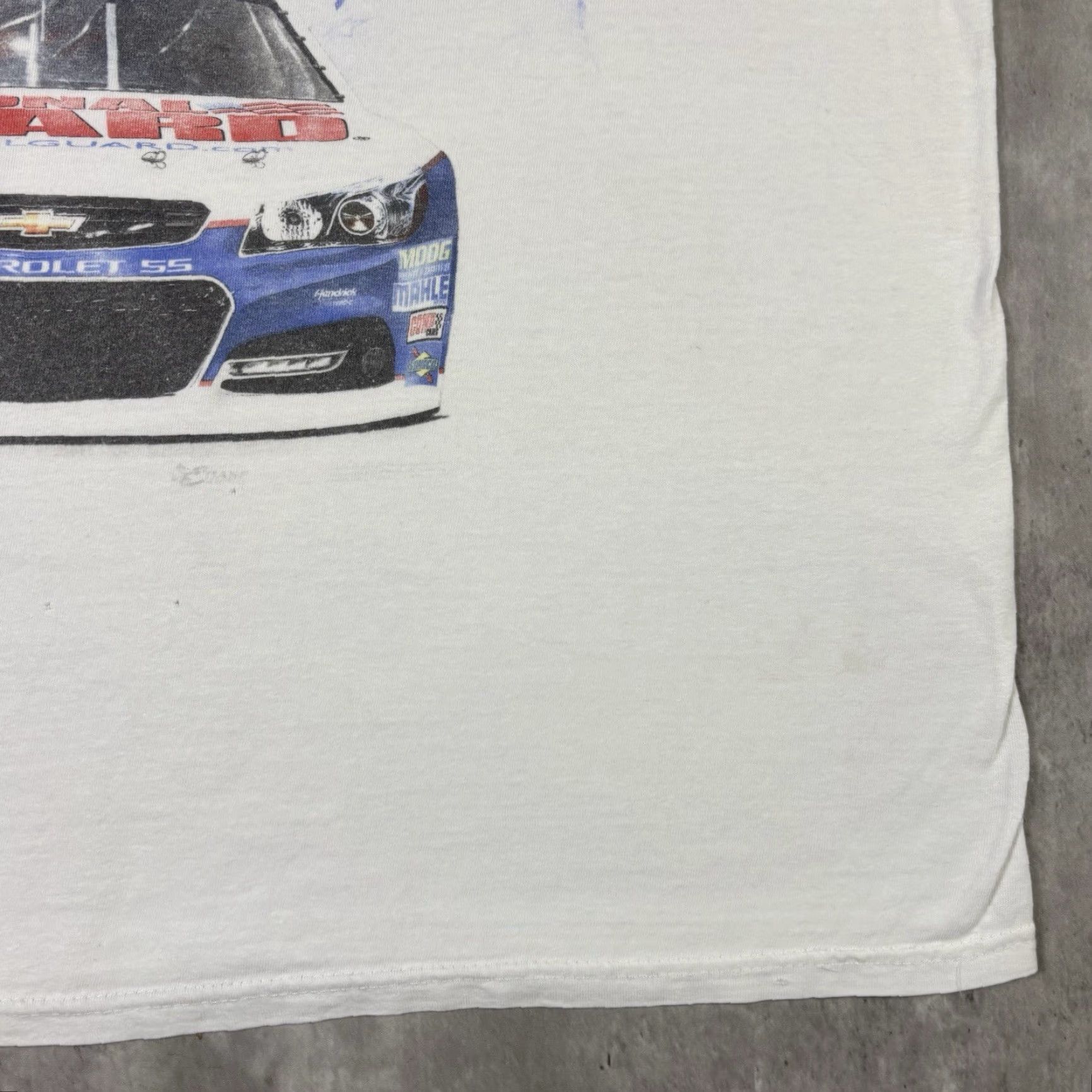NASCAR VINTAGE Dale Jr Nascar Racing Graphic T Shirt White L Mens Crew Neck Short Sleeve Cotton Regular Graphic Print Cars 90s Size US L / EU 52-54 / 3 - 4 Thumbnail