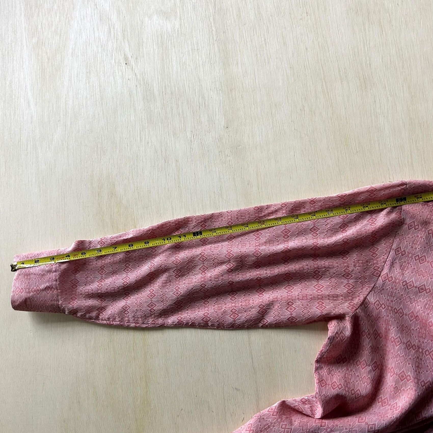 Vintage VINTAGE Campus Dress Shirt Mens Pink Geometric Never Iron Long Sleeve 15.5 32/33 Size 40R - 7 Thumbnail