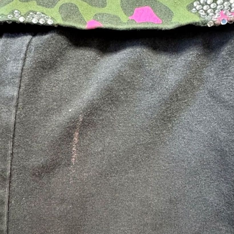 Vintage VINTAGE PINK Victoria's Secret Fold Over Low Rise Leopard Flare Legging Black S Womens Leggings Comfort Stretch Flare Pattern Animal Print N/A Size 28" / US 6 / IT 42 - 4 Thumbnail