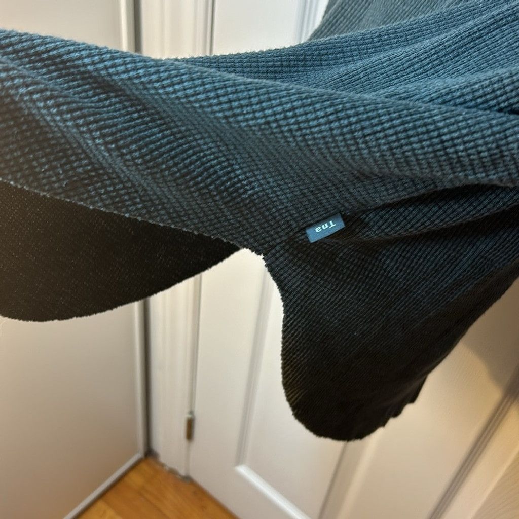 TNA Size small TNA Aritzia, waffle knit gray turtleneck Size XS / US 0-2 / IT 36-38 - 4 Thumbnail