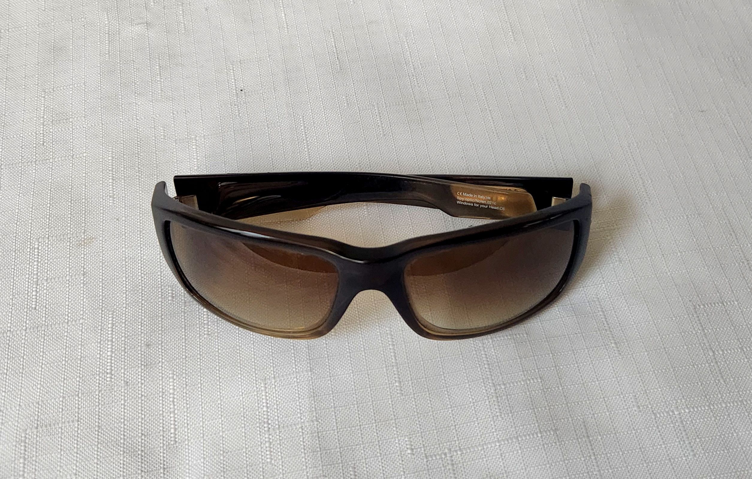 SPY Optic × Vintage RAY BAN RB 4181 601 3N THICK SHINY BLACK SUNGLASSES Size ONE SIZE - 6 Thumbnail