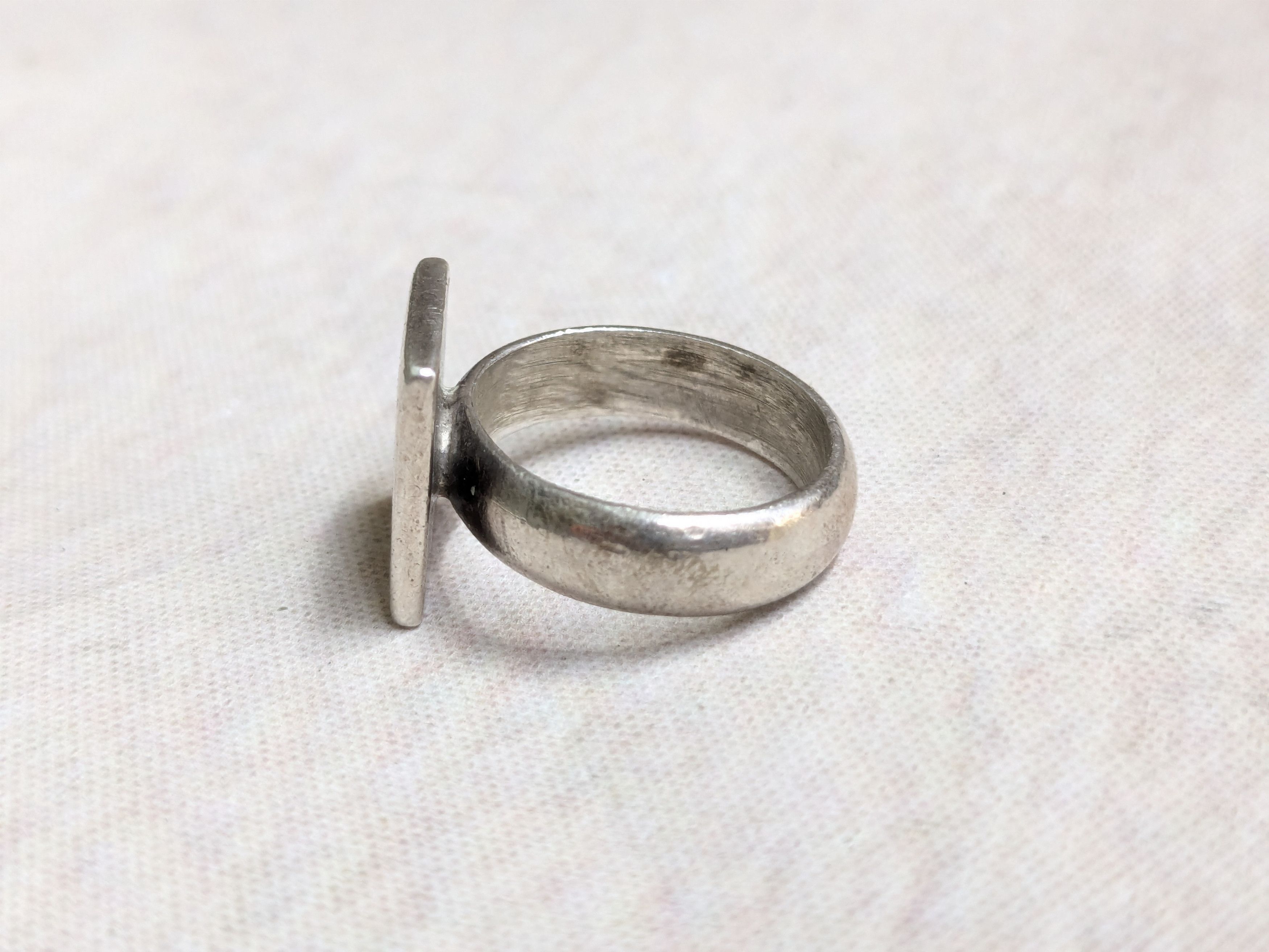 Jewelry Vintage Sterling Silver Signet Ring 7.5 Square Band Size ONE SIZE - 3 Thumbnail