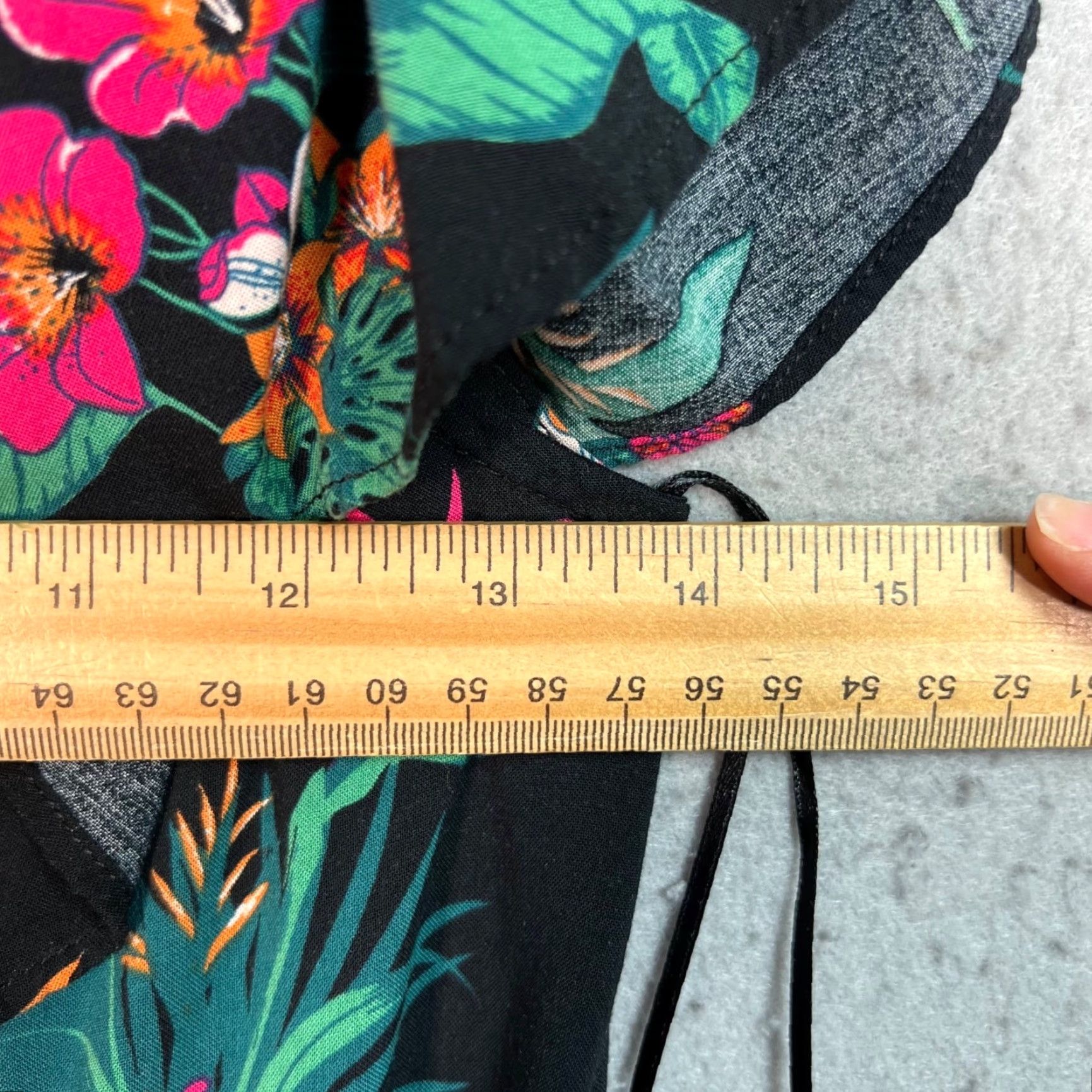 Vintage VINTAGE 28 Palms Womens Jumpsuit Size Small Off-Shoulder Tropical Floral Black Size 28" / US 6 / IT 42 - 5 Thumbnail