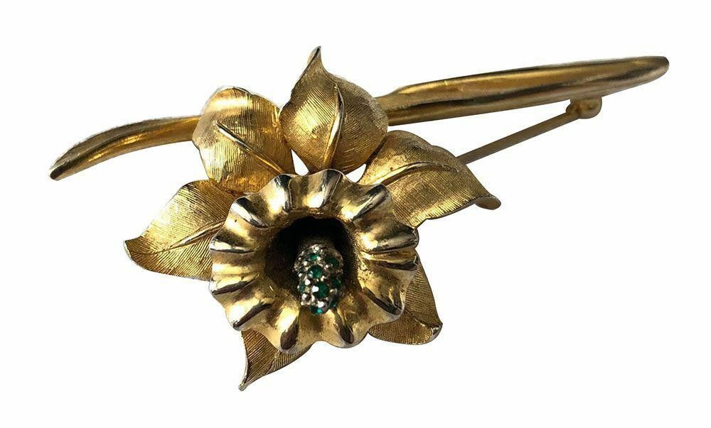 Designer Pre Owned Gold Plated Flower Pin Size ONE SIZE - 1 Thumbnail