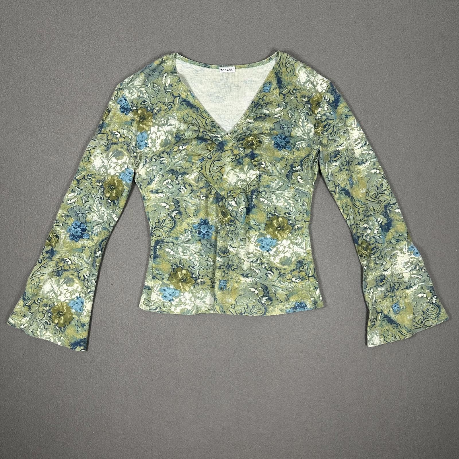 Other Women’s Long Sleeve Green Floral Bell Sleeve Y2K Vintage Size M / US 6-8 / IT 42-44 - 1 Thumbnail
