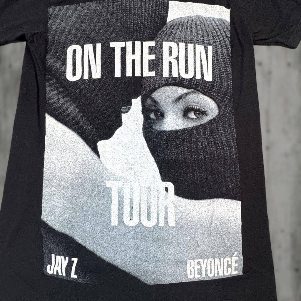 Vintage VINTAGE Jay Z Beyonce On The Run Tour Shirt Mens Medium Black Concert Band Tee Music Size US M / EU 48-50 / 2 - 1 Thumbnail