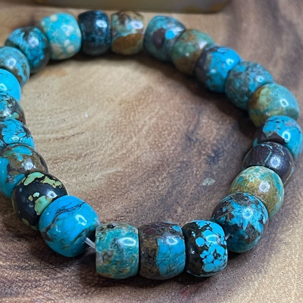 Other Turquoise beaded stretch bracelet ONE NEW reiki meditation crystal healing 9mm barrel beads Size ONE SIZE - 12 Thumbnail