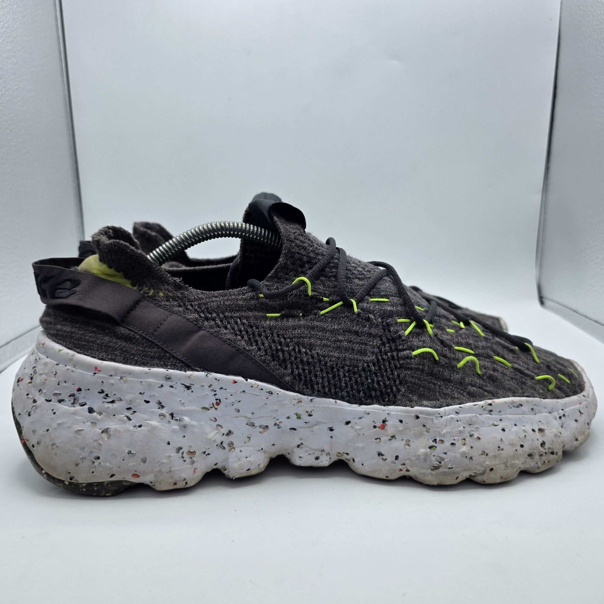 Nike Nike Space Hippie 04 Mens Size 11.5 Black Volt Sneaker Shoes Size US 11.5 / EU 44-45 - 12 Thumbnail