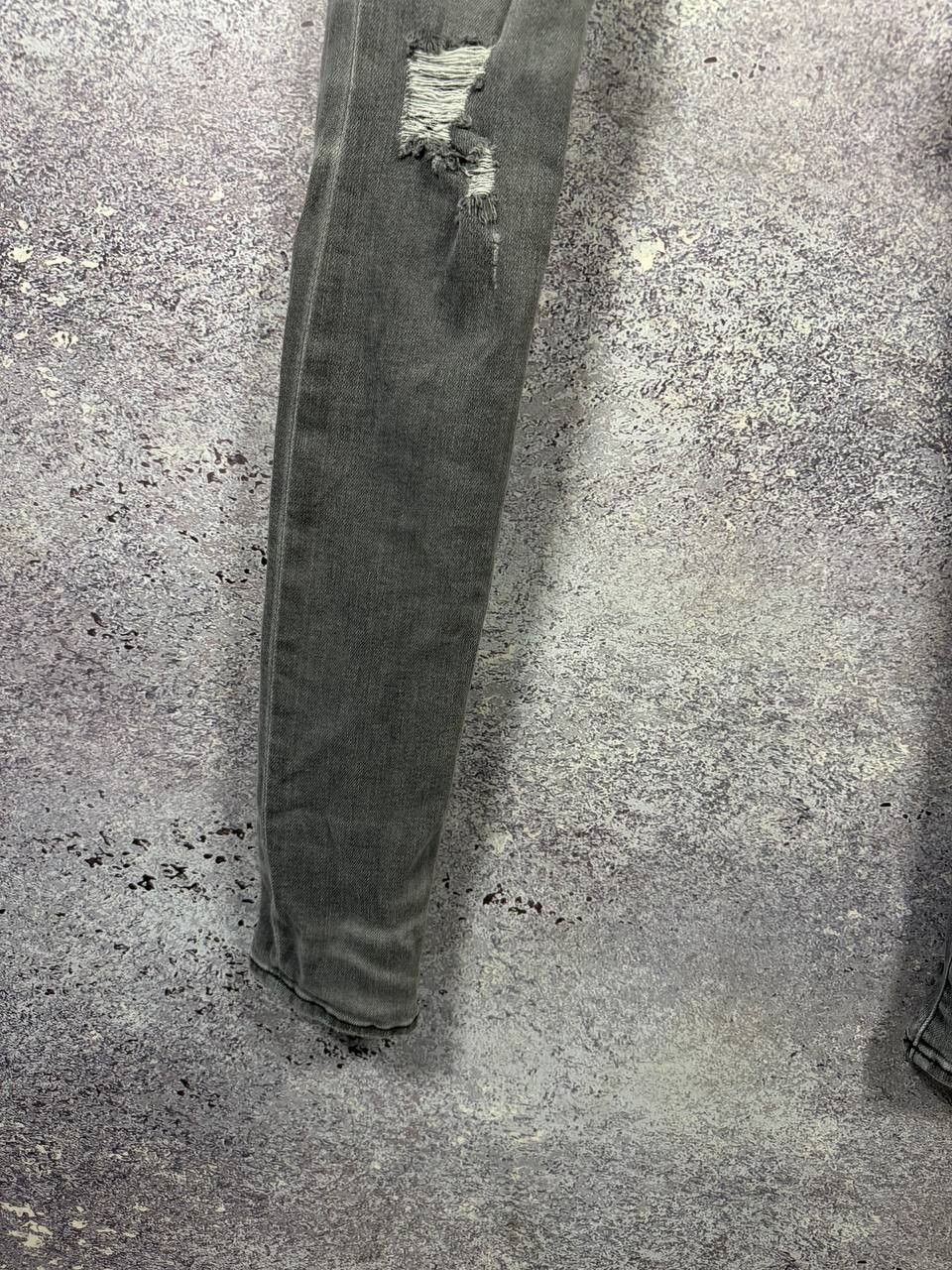 Amiri Amiri MX1 Jean Gray Distressed Skinny Women's Size 30 Size 30" / US 8 / IT 44 - 5 Thumbnail