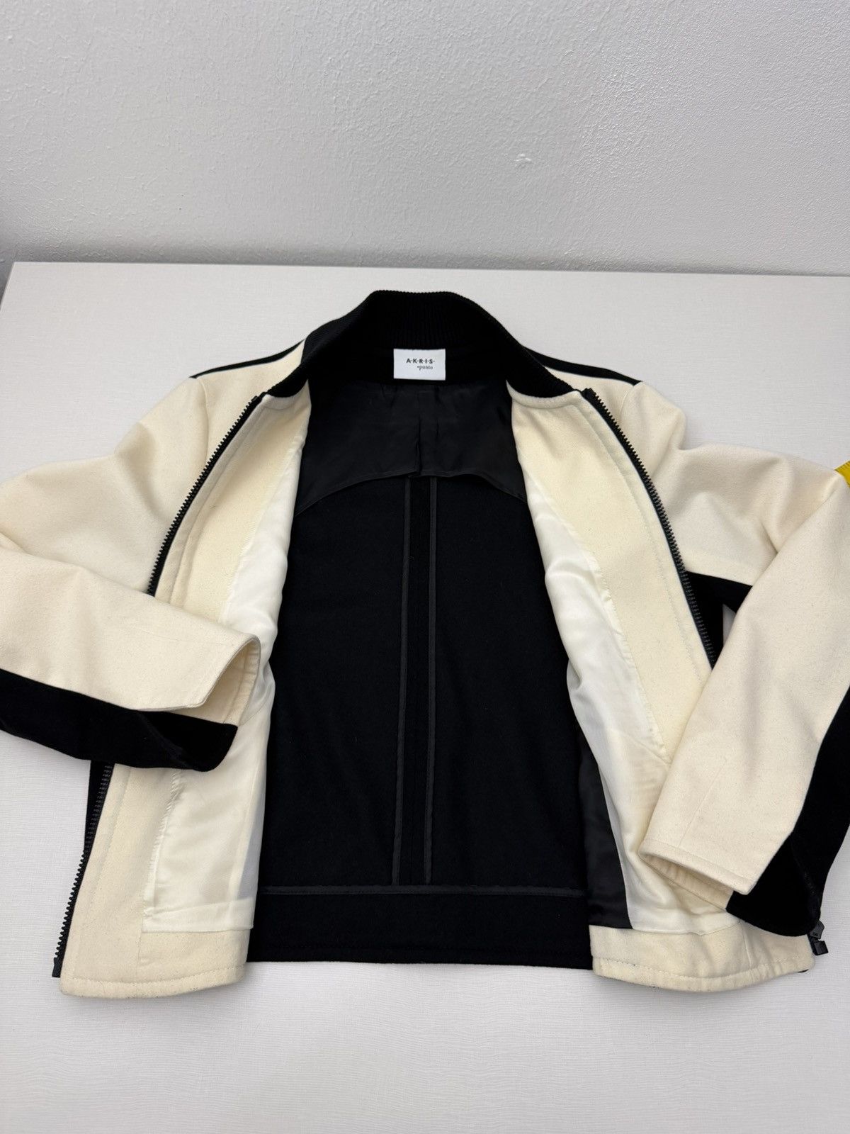 Akris Akris Punto Black & White Zip Up Wool Bomber Women’s US 8 Size M / US 6-8 / IT 42-44 - 8 Thumbnail
