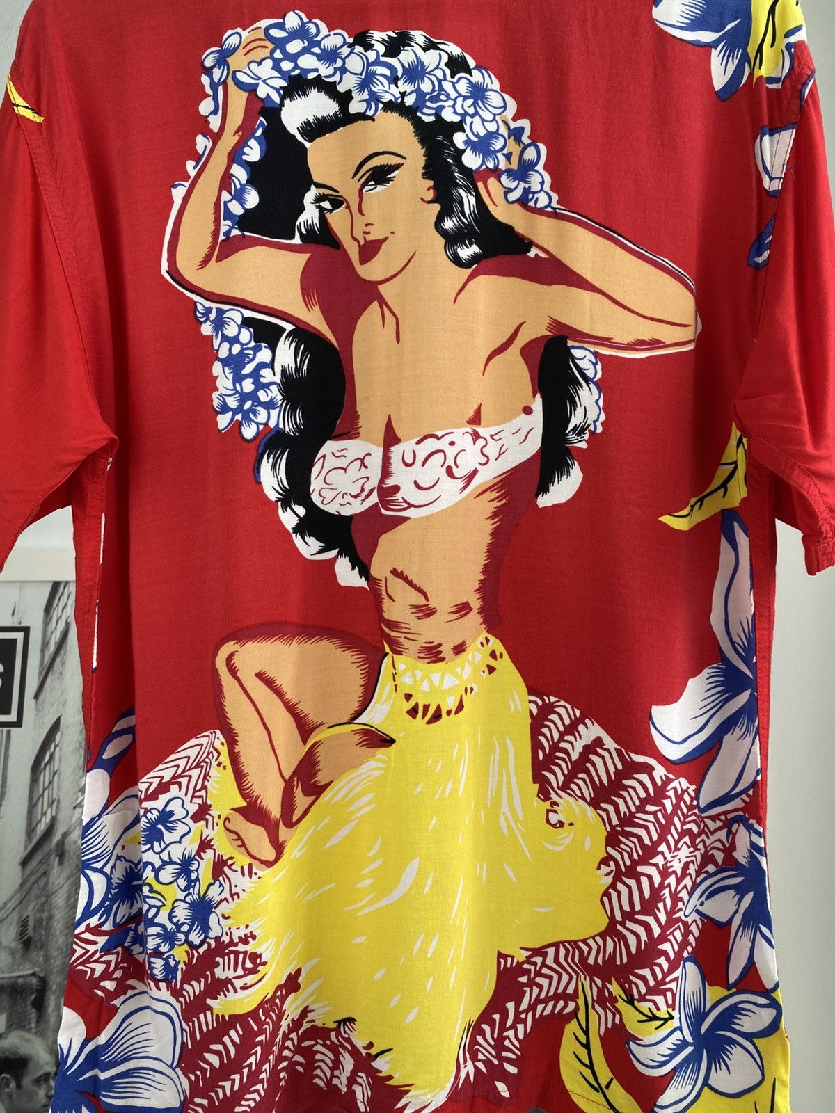 Vintage Vintage Aloha Shirt Hula Girl Made in Hawaii Rayon Size S Size US S / EU 44-46 / 1 - 4 Thumbnail