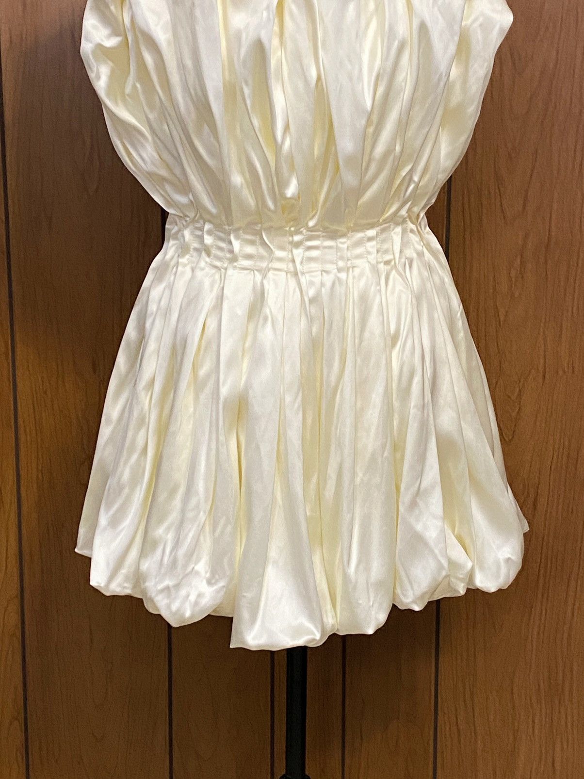 Other TOVE Raynara strapless gathered satin top size 36/us size 4 Size S / US 4 / IT 40 - 8 Thumbnail