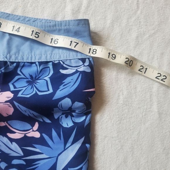 Designer Art & Soul Blue Floral Sz. M Shorts Swim Size 35" - 6 Thumbnail