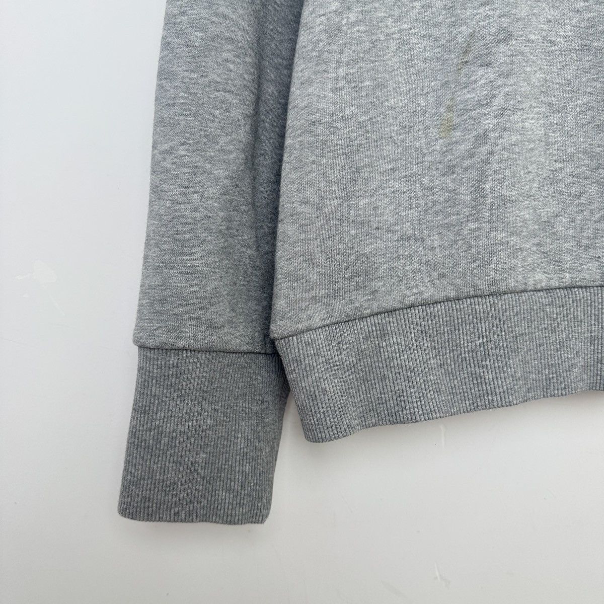 Burberry Burberry Grey Letter Logo Loose Long Sleeve Sweatshirt K26WX Size US XL / EU 56 / 4 - 4 Thumbnail