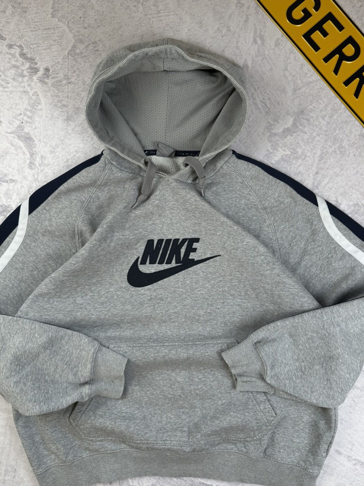 Nike × Vintage NIKE VINTAGE CENTER LOGO OVERSIZE BOXY HOODIE Size US XL / EU 56 / 4 - 3 Thumbnail